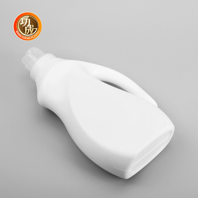 Bezpłatna butelka z czyszczącym środkiem 500 ml